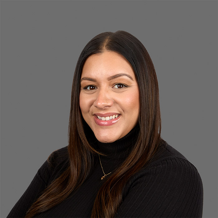 Jacenia Mendoza employee image